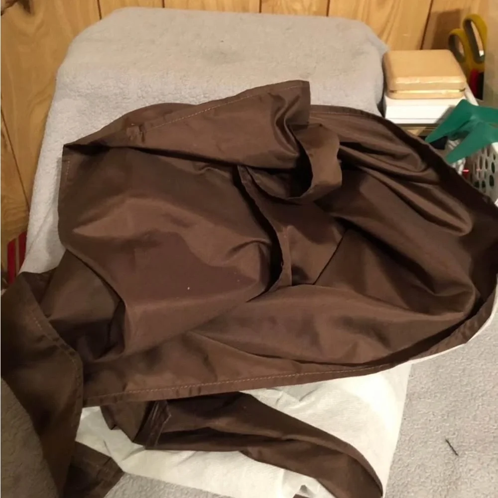 Elegant Brown and Cream Bedding Set